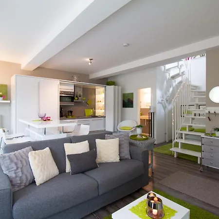 Lounge Apartment *